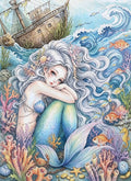 Diamond painting représentant une sirène rêveuse entourée de poissons et d'une épave sous l'océan.